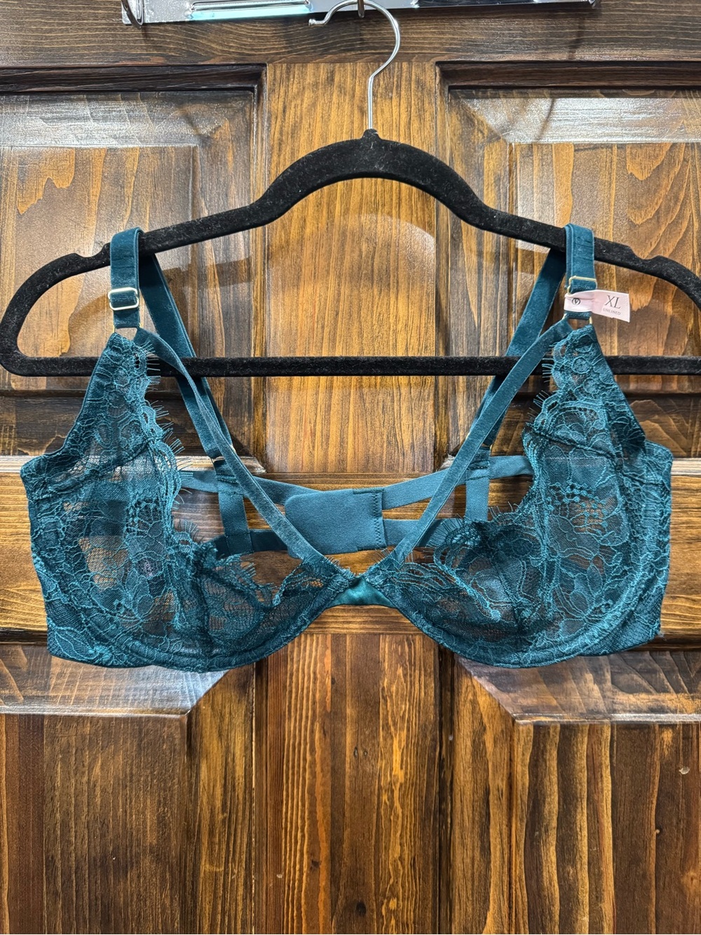 Victoria's Secret Teal Lace Underwire Bra